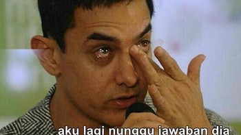 WhatsApp down saat malam minggu... bikin sedih yang lagi nunggu jawaban si dia. Foto: X.com