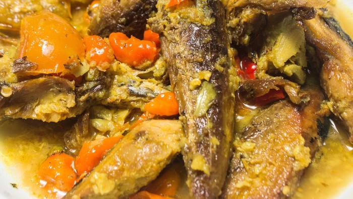 Resep Ikan Pindang Tongkol Bumbu Kuning