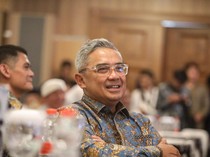 Respons Farhan soal Kebijakan KDM Kirim Siswa Nakal ke Barak Militer