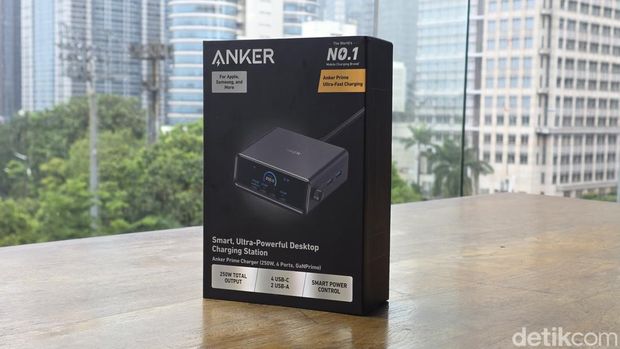 Anker Prime 250W Desktop Charger