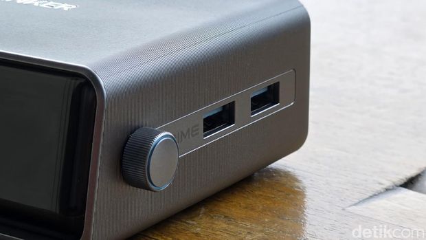 Anker Prime 250W Desktop Charger