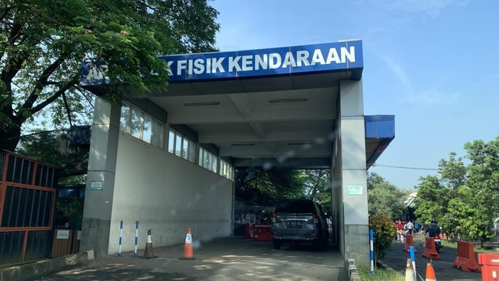 Cek fisik kendaraan