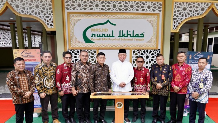 Istimewa