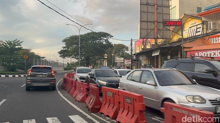 Jalan Kartini Depok macet sore ini. (Devi/detikcom)