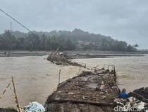 DPRD Soroti Perencanaan Jembatan Darurat yang Roboh di Sukabumi