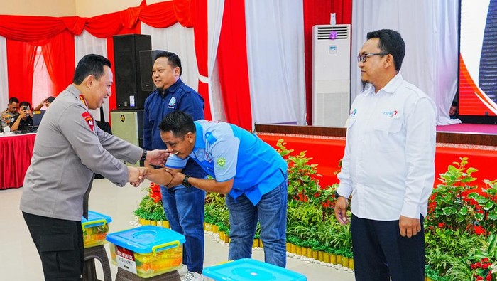 Kapolri Silaturahmi Kamtibmas di Riau