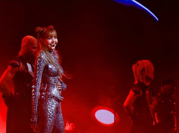 Kostum Lisa BLACKPINK di Coachella 2025