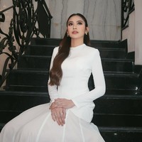 Usai melahirkan putri pertamanya dengan Rizky Febian, penampilan Mahalini kini sudah kembali langsing dan makin cantik. Tak butuh waktu lama, Mahalini kini sudah bisa kembali mendapatkan perut ratanya. Foto: Instagram/@mahaliniraharja