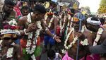 Melihat Keunikan Festival Shiwa Gajan di India