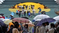 Pada hari pembukaan Expo 2025 di Osaka, paviliun Filipina kemungkinan akan menjadi tempat yang menarik bagi pengunjung, menampilkan berbagai aspek budaya, teknologi, dan inovasi Filipina.