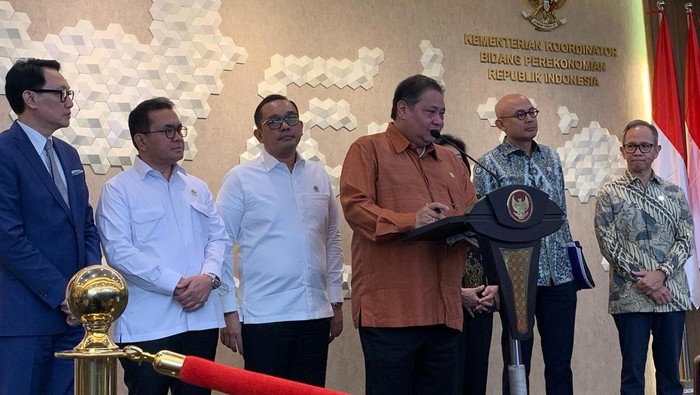 Menko Perekonomian Airlangga Hartarto.