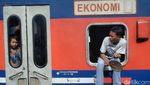 Gen Z Tahu Nggak Ya, Mudik Naik Kereta Zaman Dulu Itu Perjuangan Banget!