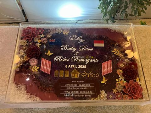 Foto pernikahan Riska Damayanti dan Bailey Davis, pasangan beda negara viral di media sosial