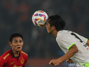 Penelitian Ungkap Risiko Sundulan Bola pada Otak