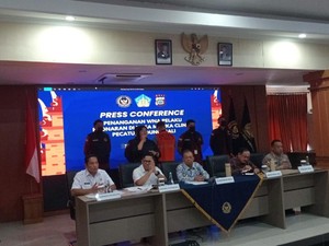 Koster Akan Bikin Perda soal WNA Buntut Bule AS Ngamuk di Klinik