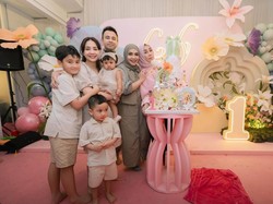 8 Foto Ultah ke-1 Lily Putri Raffi-Nagita, Outfitnya Capai Hampir Rp 30 Juta