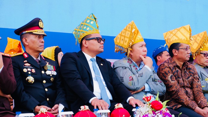 Wakil Ketua MPR RI A.M. Akbar Supratman memuji semangat Gubernur Sulawesi Tengah (Sulteng) Anwar Hafid untuk memajukan daerahnya.