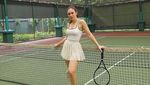 5 Potret Wulan Guritno Pamer Gaya Sporty di Usia 44 Tahun