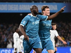 McTominay mampu muncul dari lini kedua untuk menggebrak lawan. Duetnya bersam Lukaku boleh juga! (Getty)