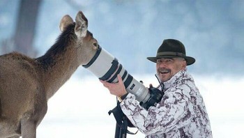 Gambar close up oleh Ionel Onofras Foto: Boredpanda