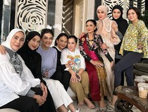 Bella Saphira dan Geng Hits Hot, 24 Tahun Awet Berteman dan Arisan