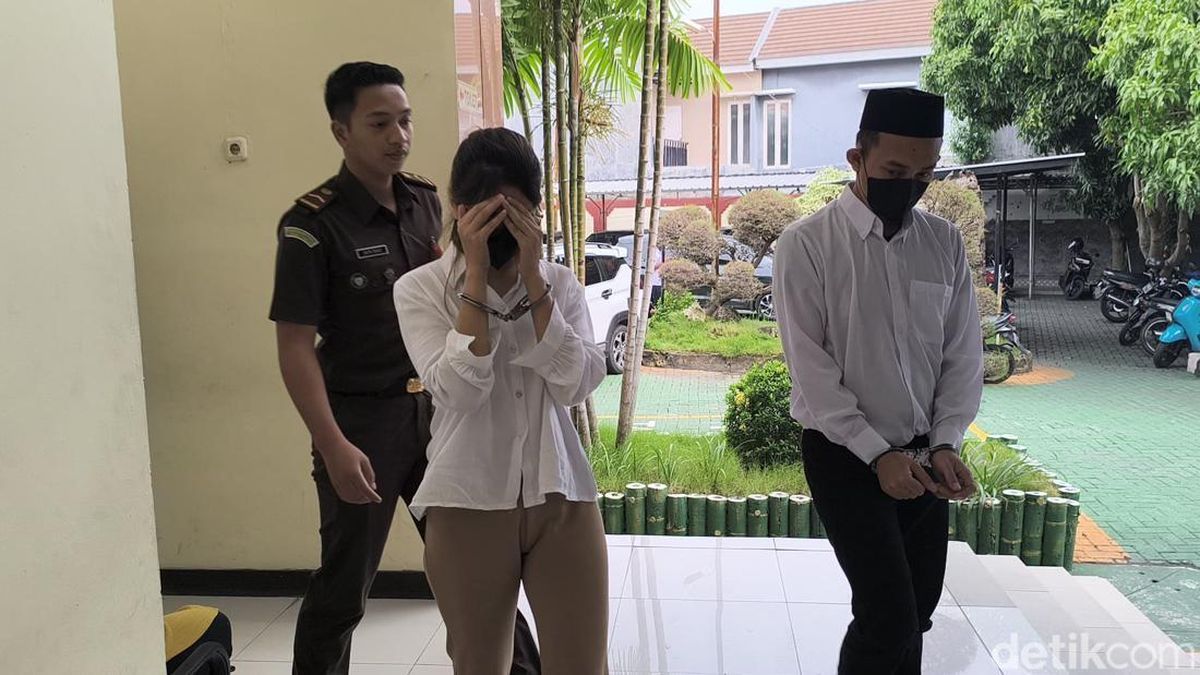 Gollandiyalik porno video onlayn