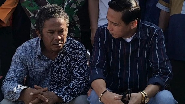 Gusril Pausi saat berdialog dengan masyarakat di Kaur.