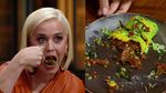 Hobi Makan! Katy Perry Lahap Croissant Jumbo hingga Rendang
