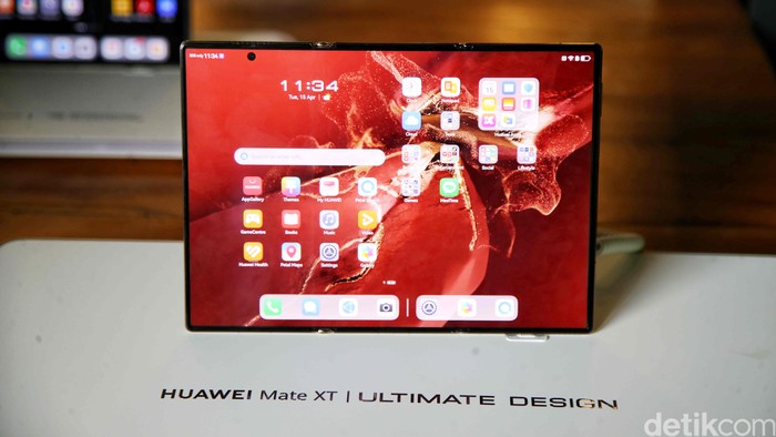 Huawei Mate XT