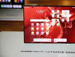 Harga Huawei Mate XT Bukan untuk Semua Orang, Tapi Tetap Laris