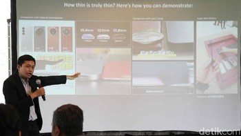 Didukung sistem AI, perangkat ini membantu pengguna menghasilkan konten profesional dengan mudah dan efisien.  Foto: Pradita Utama