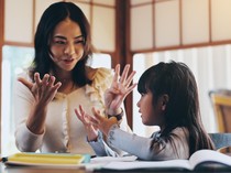 Dampak Negatif Bilang Kamu Nggak Apa-apa Pada Anak