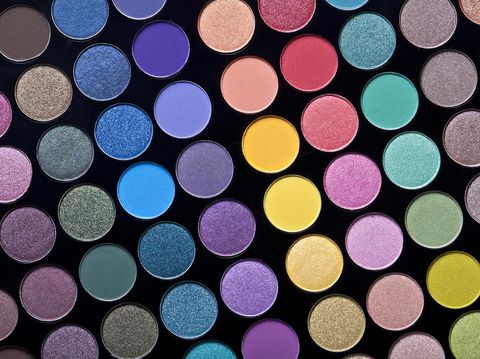 Ilustrasi makeup, eyeshadow
