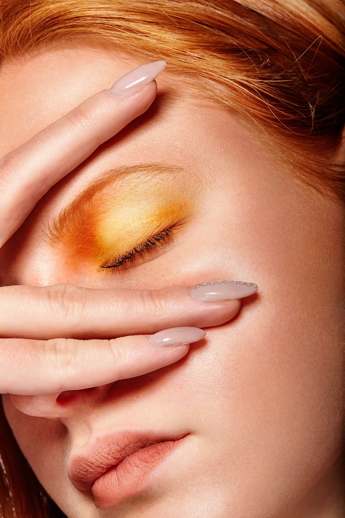 Ilustrasi makeup, eyeshadow