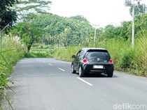 Jalan Lingkar Mangin Tasikmalaya Tak Terawat, Pengguna Jalan Protes