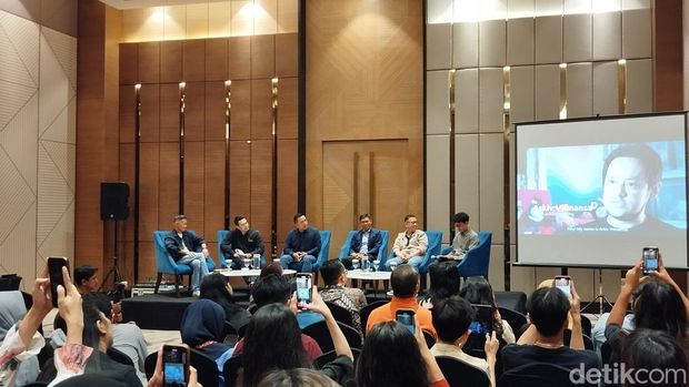 Jumpa pers Art Jakarta Gardens digelar pada Selasa (15/4/2025).