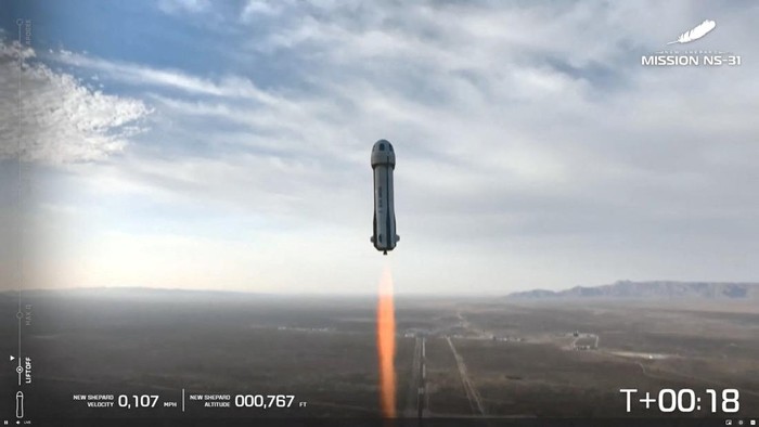 Pop star Katy Perry and journalists Gayle King, Lauren Sanchez, who is also billionaire Jeff Bezos fiance and other participants, blast off into space on a Blue Origin rocket, as part of the New Shepard Mission NS-31, marking the first all-female flight crew in more than six decades, in West Texas, Texas, U.S., April 14, 2025, in this screen grab taken from a video. Blue Origin/Handout via REUTERS    THIS IMAGE HAS BEEN SUPPLIED BY A THIRD PARTY. NO RESALES. NO ARCHIVES. MANDATORY CREDIT