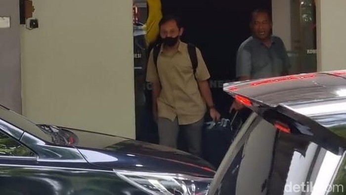 KONI Jatim digeledah KPK