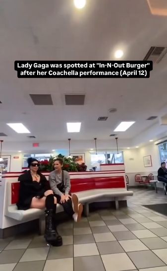 Lady Gaga ke Burger In-N-Out
