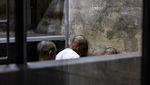 Penampakan Anggota Gangster yang Dideportasi AS ke Penjara El Salvador Penampakan Anggota Gangster yang Dideportasi AS ke Penjara El Salvador
