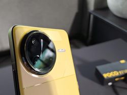 Naksir Kuningnya Poco F7 Ultra, Performa Juga Gagah