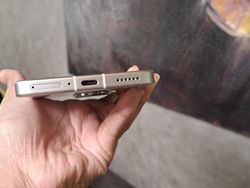 Naksir Kuningnya Poco F7 Ultra, Performa Juga Gagah