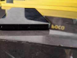 Naksir Kuningnya Poco F7 Ultra, Performa Juga Gagah