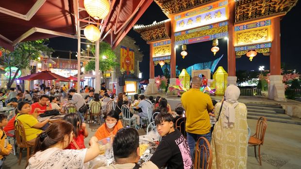 Ratusan Ribu Wisatawan Serbu PIK2 di Libur Lebaran 2025