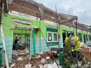 Tingkatkan Mutu Pendidikan, Pemkot Mojokerto Alokasikan Rp 2,9 M Rehab SD-SMP