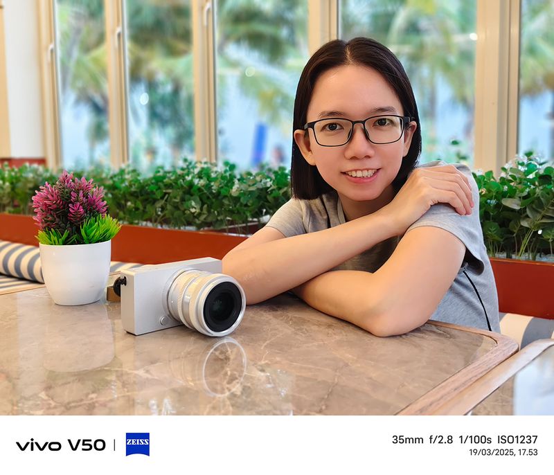 Review Kamera  vivo V50