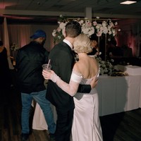 Tak hanya itu, pasangan ini juga terbuka soal kehidupan seksual mereka, yang sering kali membuat publik penasaran bagaimana hubungan intim bisa berjalan di tengah perbedaan orientasi seksual mereka. Dalam sebuah video TikTok, Samantha menjawab rasa penasaran warganet tentang bagaimana mereka berhubungan.  Foto: dok. Instagram @samanthawynngreenstone