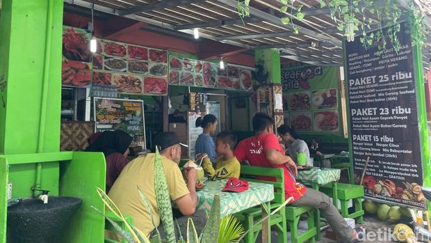 Sea Food Gila Pangandaran