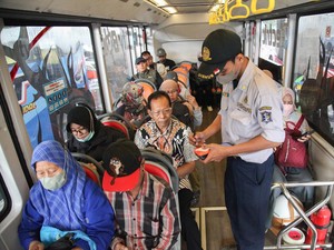 Banyak Diminati, Warga Surabaya Harap Ada Jalur Baru Electric City Bus