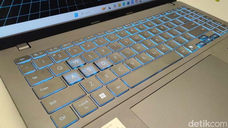 Asus resmi meluncurkan dua laptop gaming terbarunya, yakni Asus Gaming V16 dan K16. Begini wujud dan spesifikasinya.